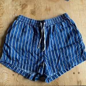 Aritzia striped shorts